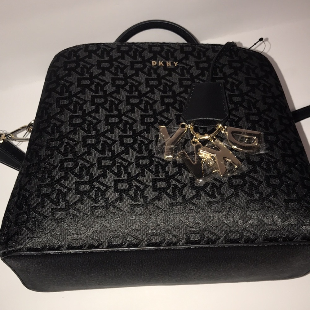 DKNY PAIGE MEDIUM SATCHEL Black Signature Logo/ Crossbody/ Purse/ from DKNY.
